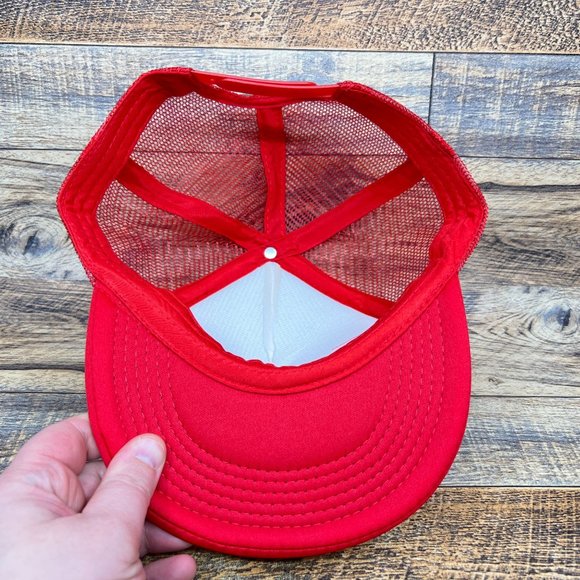 Daiwa Mens Trucker Hat Red Snapback Fishing Tackle Bait Adjustable Ball Cap - Picture 4 of 6